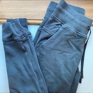 lululemon joggers